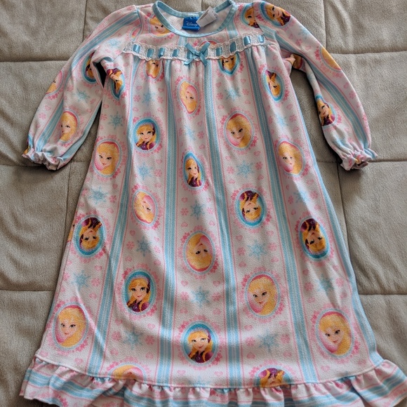 Girls Disney Nightgowns size 3T bundle of 5 - Picture 5 of 7